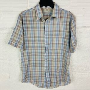 Wedgefield Multicolor Plaid Button up short sleeve Shirt size medium